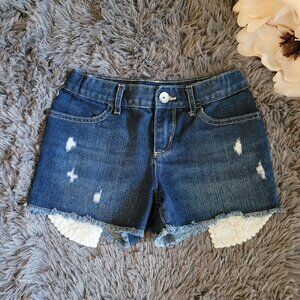 The Children’s Place Girls Slim Denim Shorts, Size 6-7